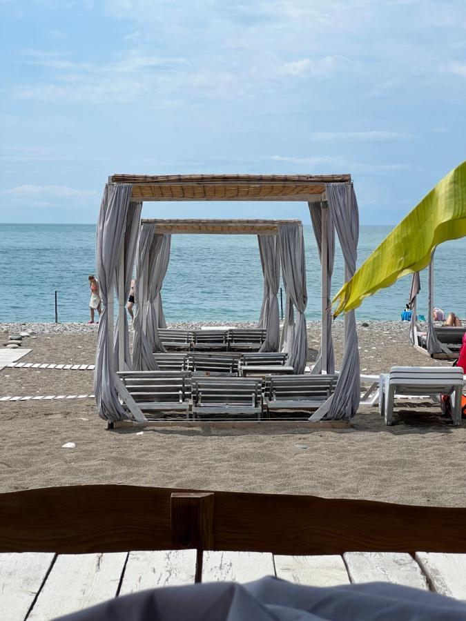 Gagra Hotel Printsevskii Zamok Exterior photo